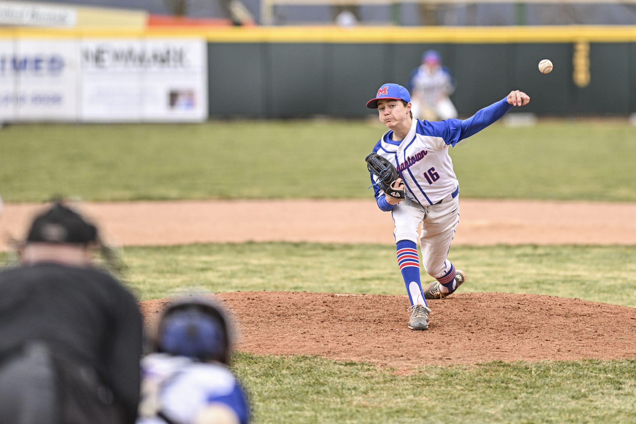 MHS bats stay hot, Daken sharp in 10-0 win over John Marshall